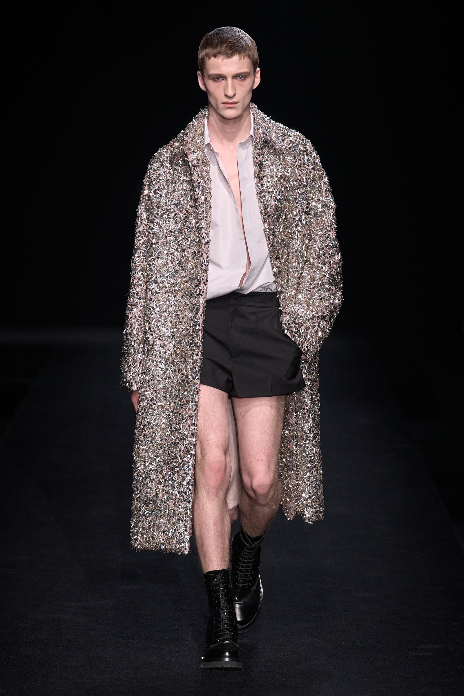 Valentino Spring 2023 Collection