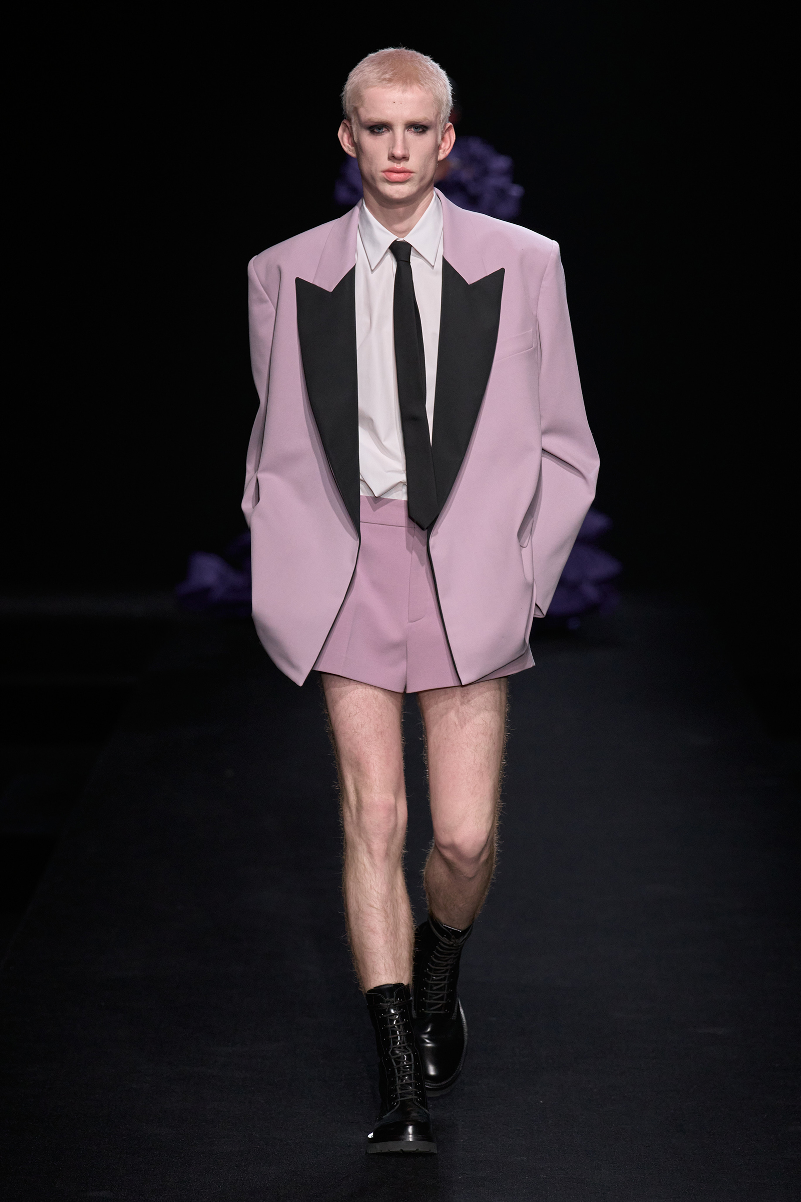 Valentino Spring 2023 Collection