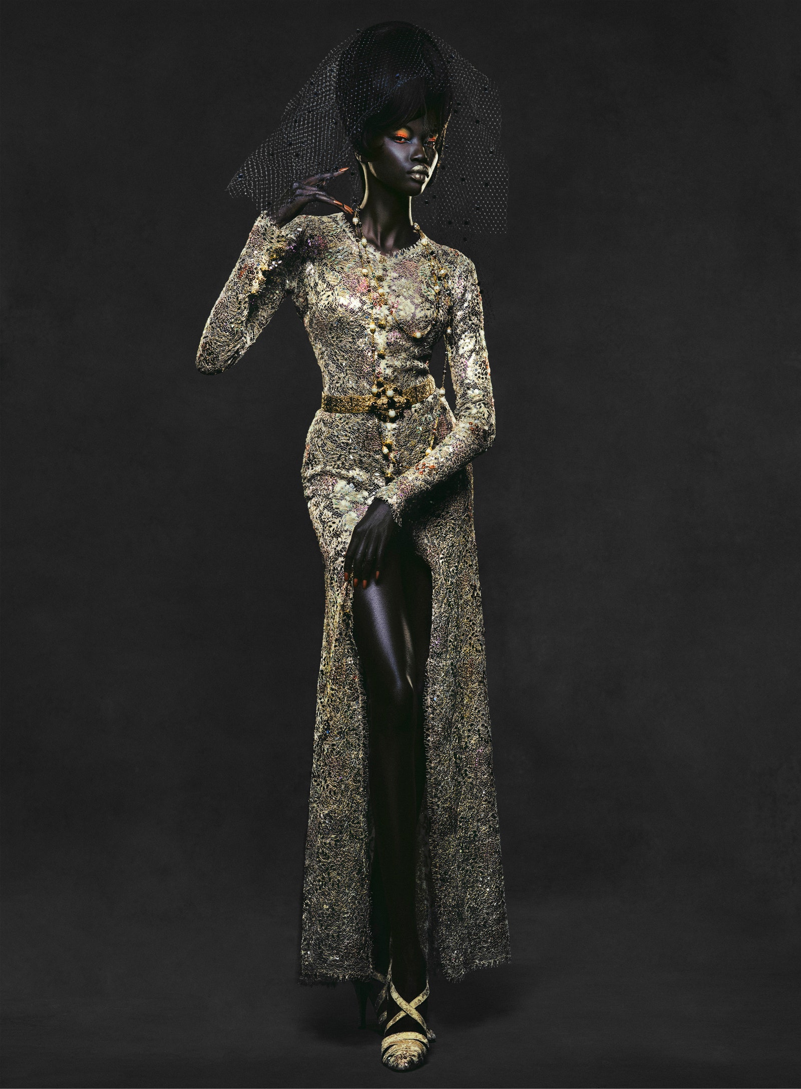 Model Yai Karl Lagerfeld spring 1996 haute couture collection for Chanel