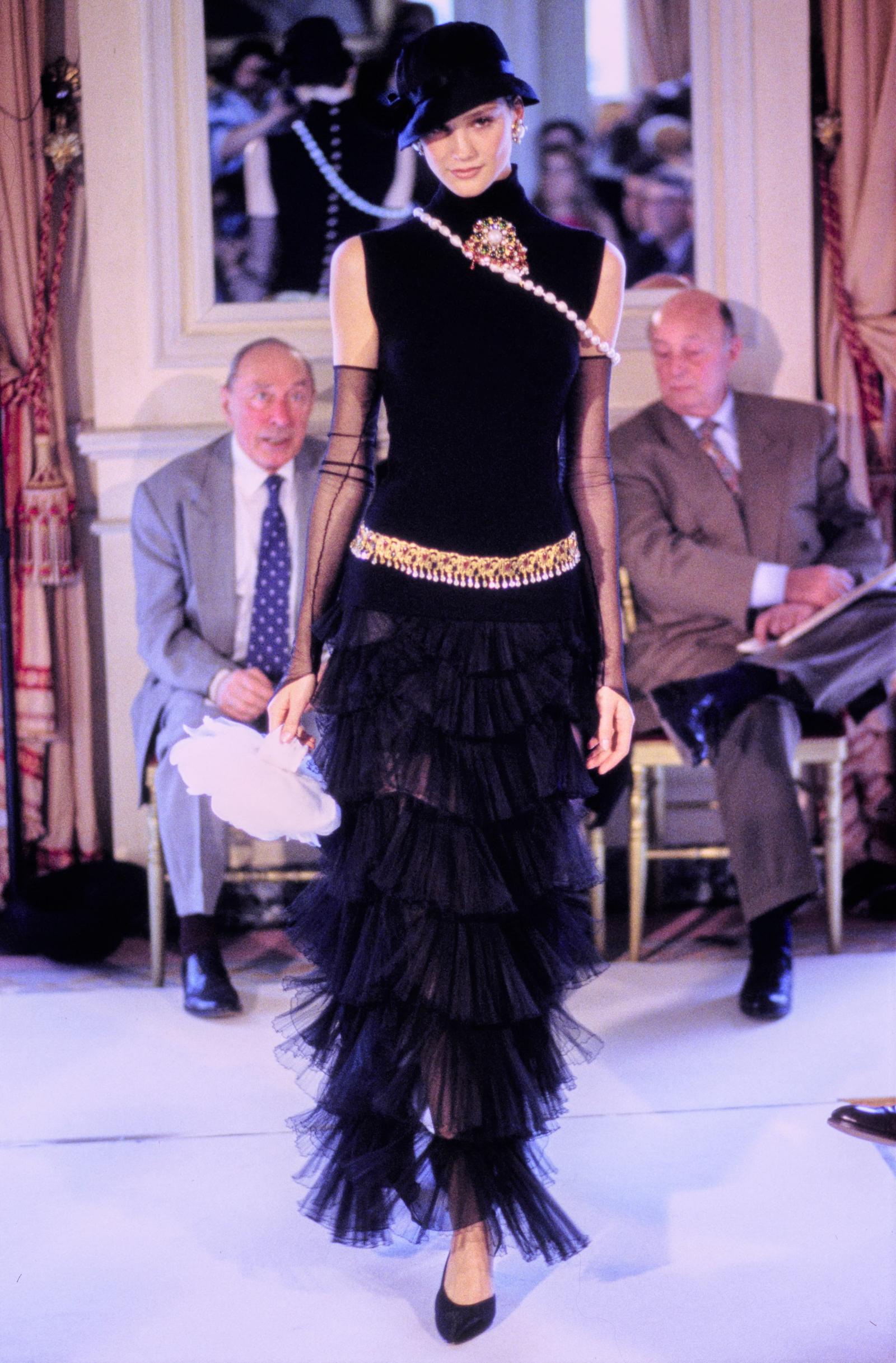 Karl Lagerfeld Chanel Fall 1996 couture