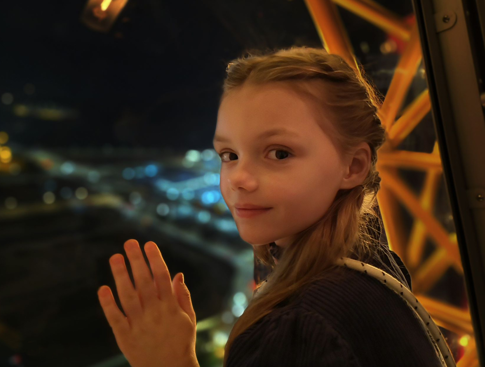 vivo_vph_ia1 | vogue philippines Capture detailed photos even at night with the vivo V27 5G using the Aura Portrait Algorithm