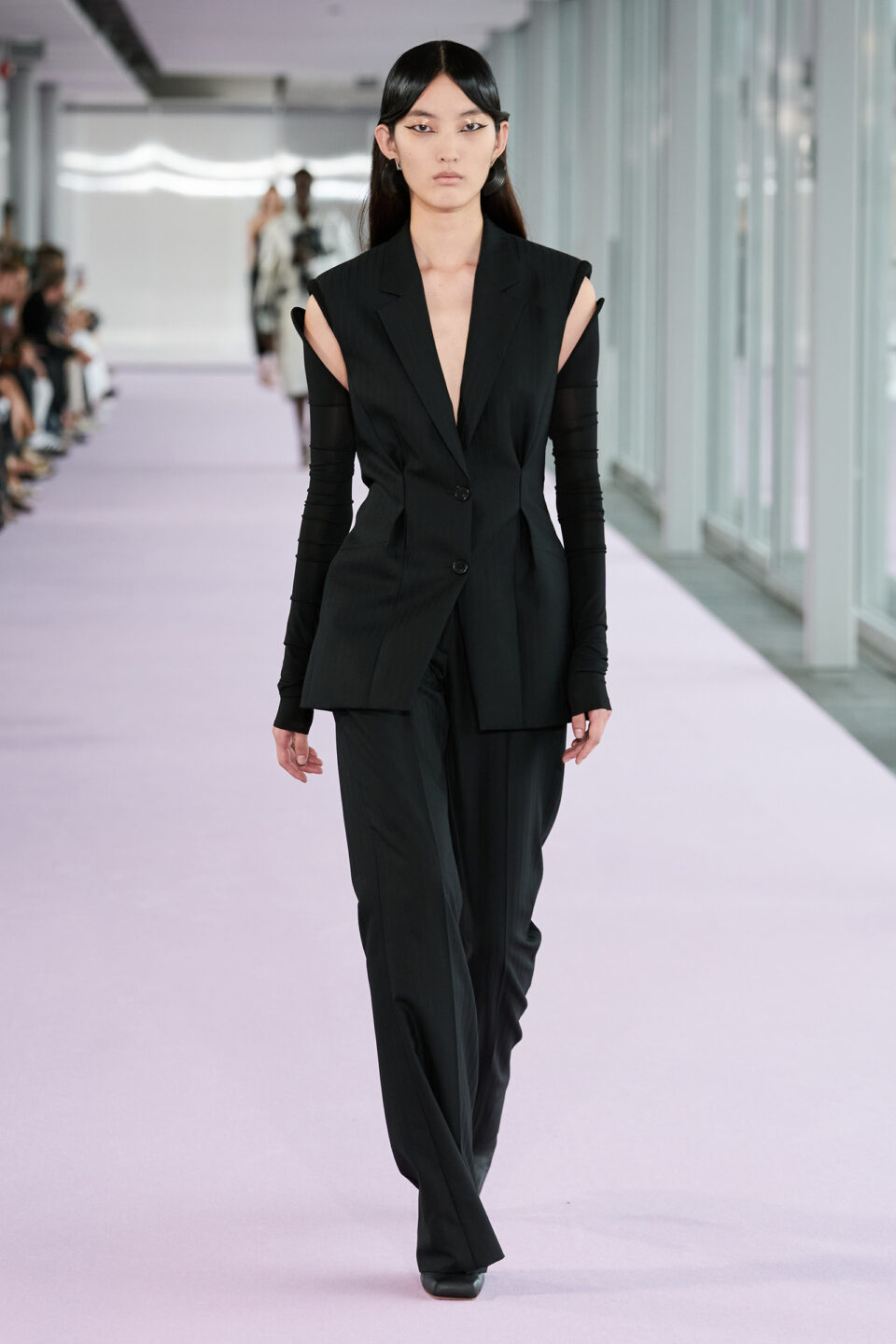 Del Core’s Spring/Summer 2024 Ready-To-Wear Collection