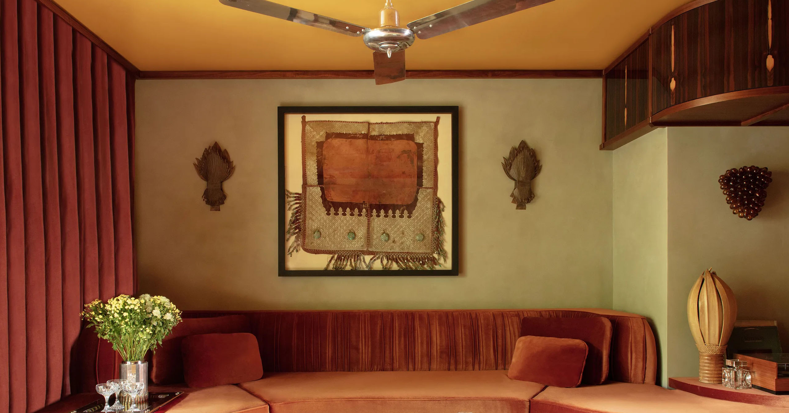 Inside a 1960s Paris Apartment That Redefines French Flair