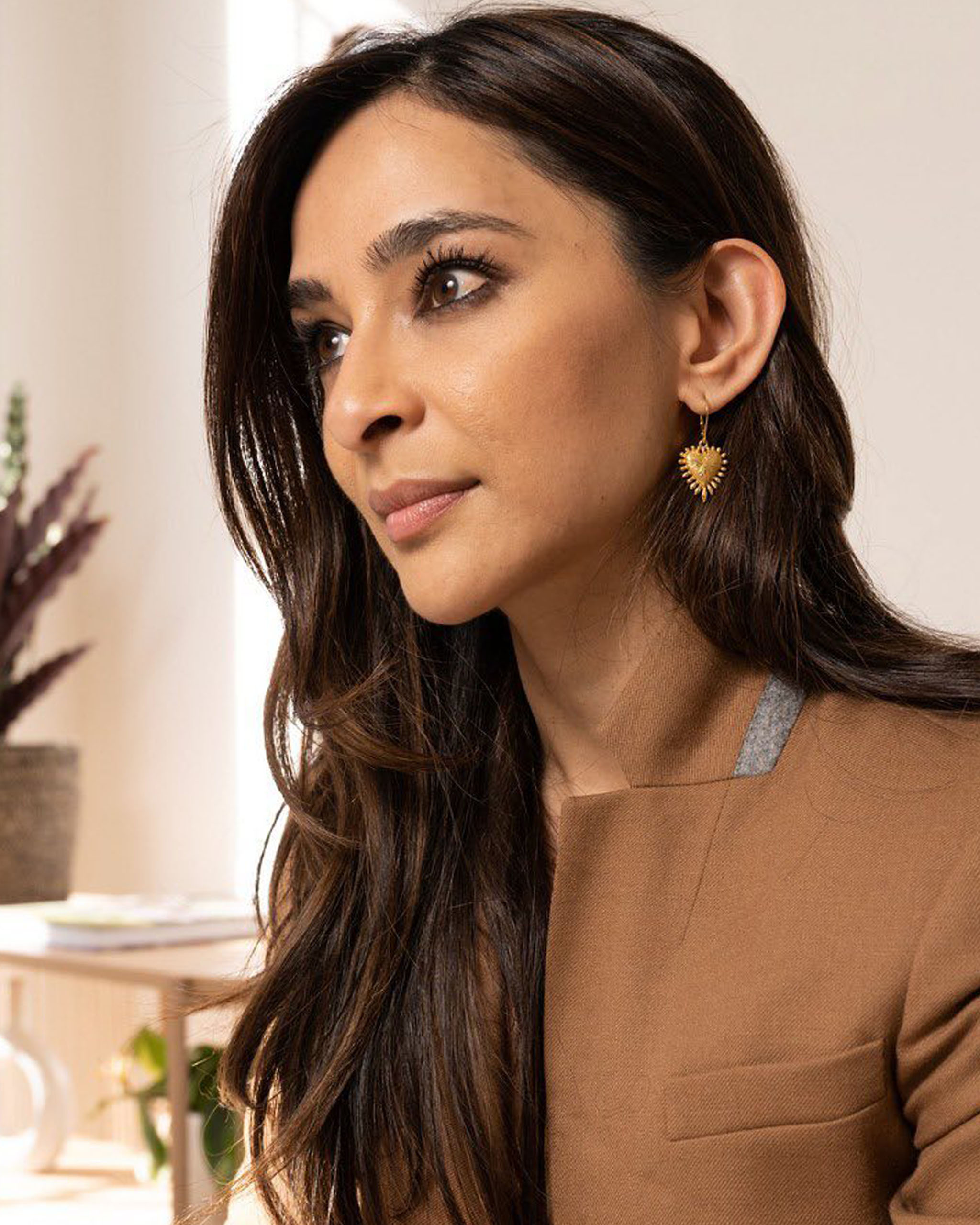 A Dermatologist Shares The Lessons She’s Learned From Battling Acne Since Her Teens