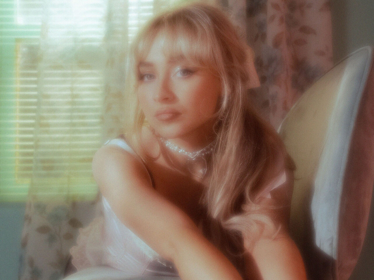 I Write in a Gratitude Journal Every Day, Here Are All the Benefits