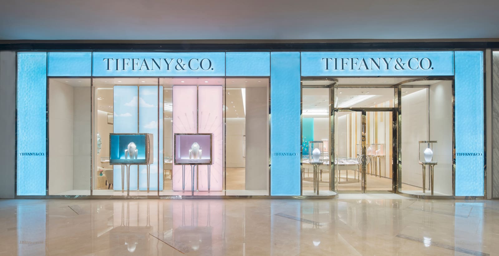 tiffanyco_nustarstore_store-front | vogue philippines