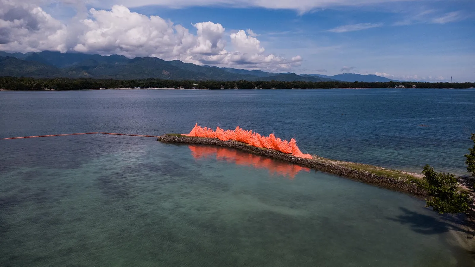 Everywhere There You Are by Wawi Navarroza and Ling Quisimbing Ramilo.