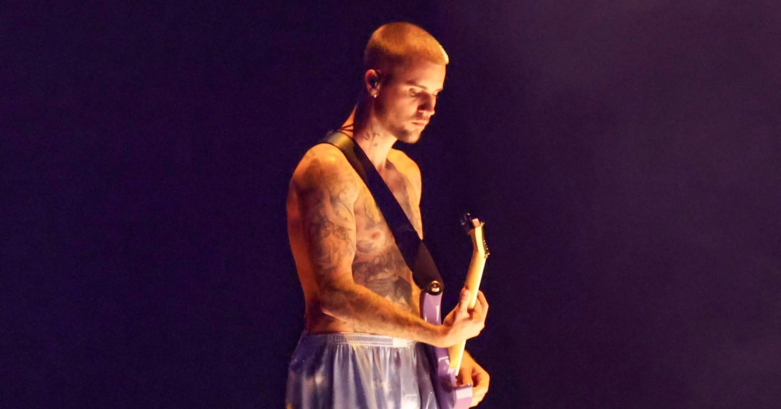 Justin Bieber Gives A Stripped Down Performance At The 2026 Grammys Justin Bieber Grammys 2026 Vogue L.webp